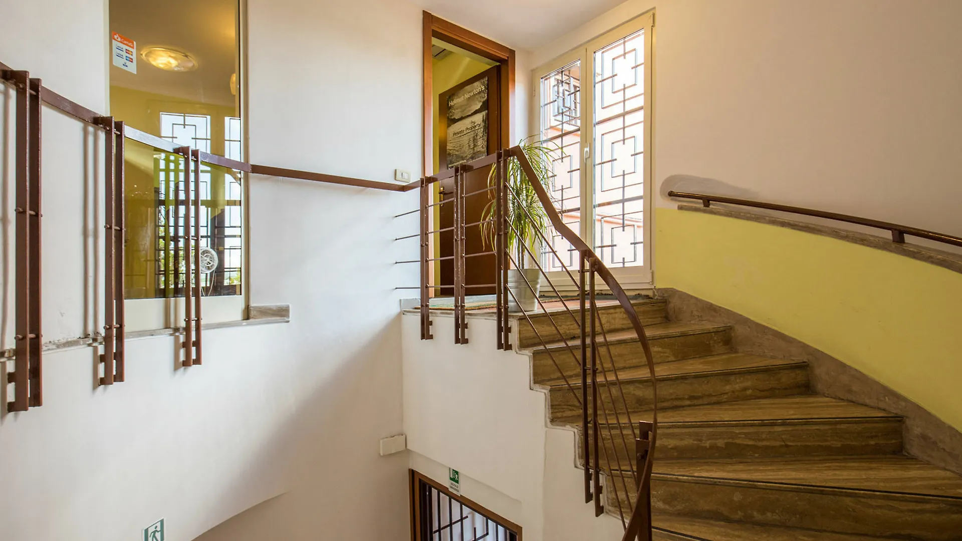 Bed & Breakfast San Lorenzo Notte Rome Italy